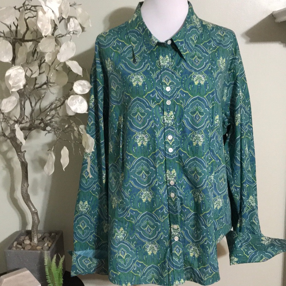 LIZ CLAIBORNE PLUS SIZE BLOUSE